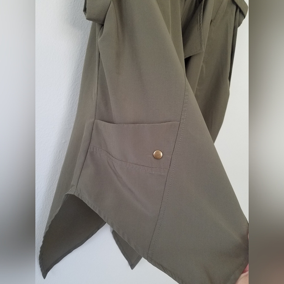 NWOT Allen B By Allen Schwartz Military Inspired Asymmetrical Zip Up Ves… - Picture 3 of 8